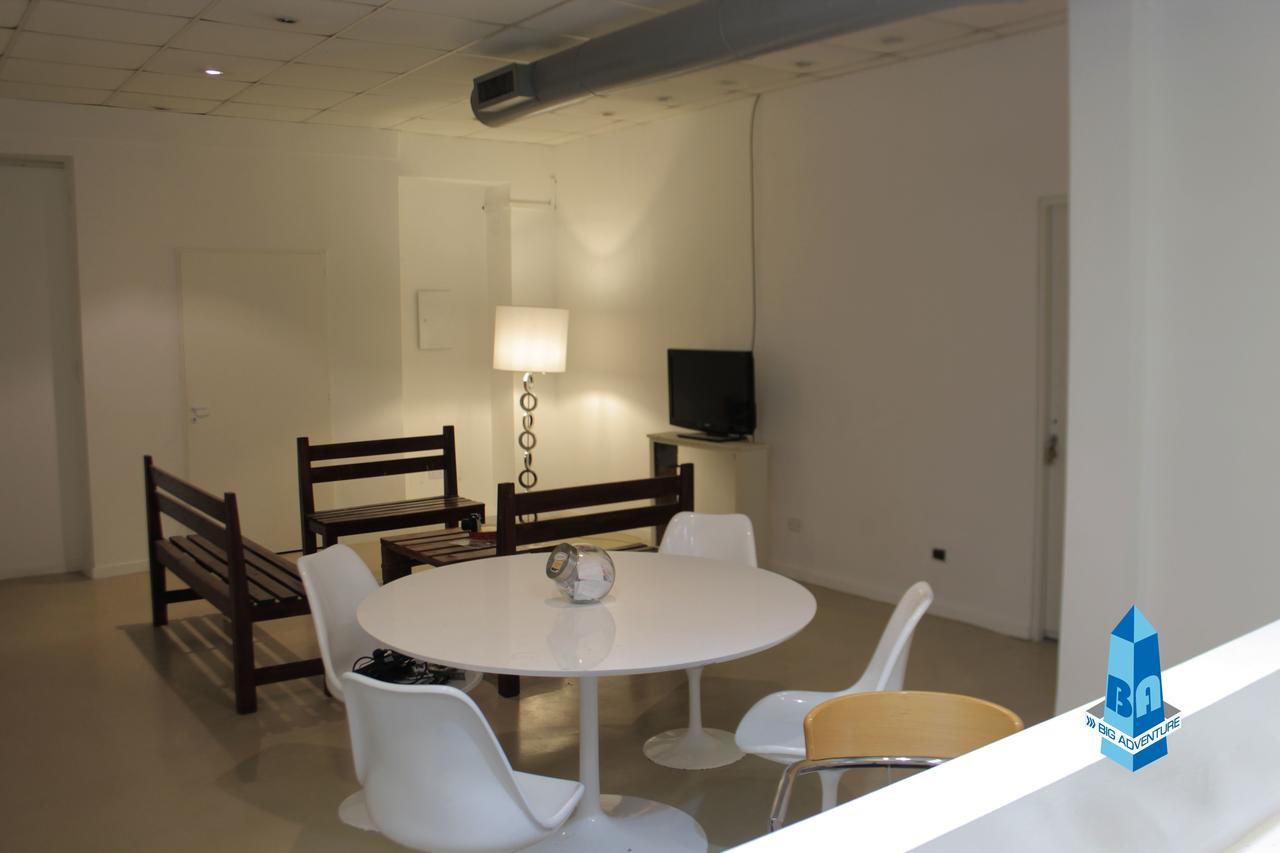 Ba Big Adventure Hostel บัวโนสไอเรส ภายนอก รูปภาพ